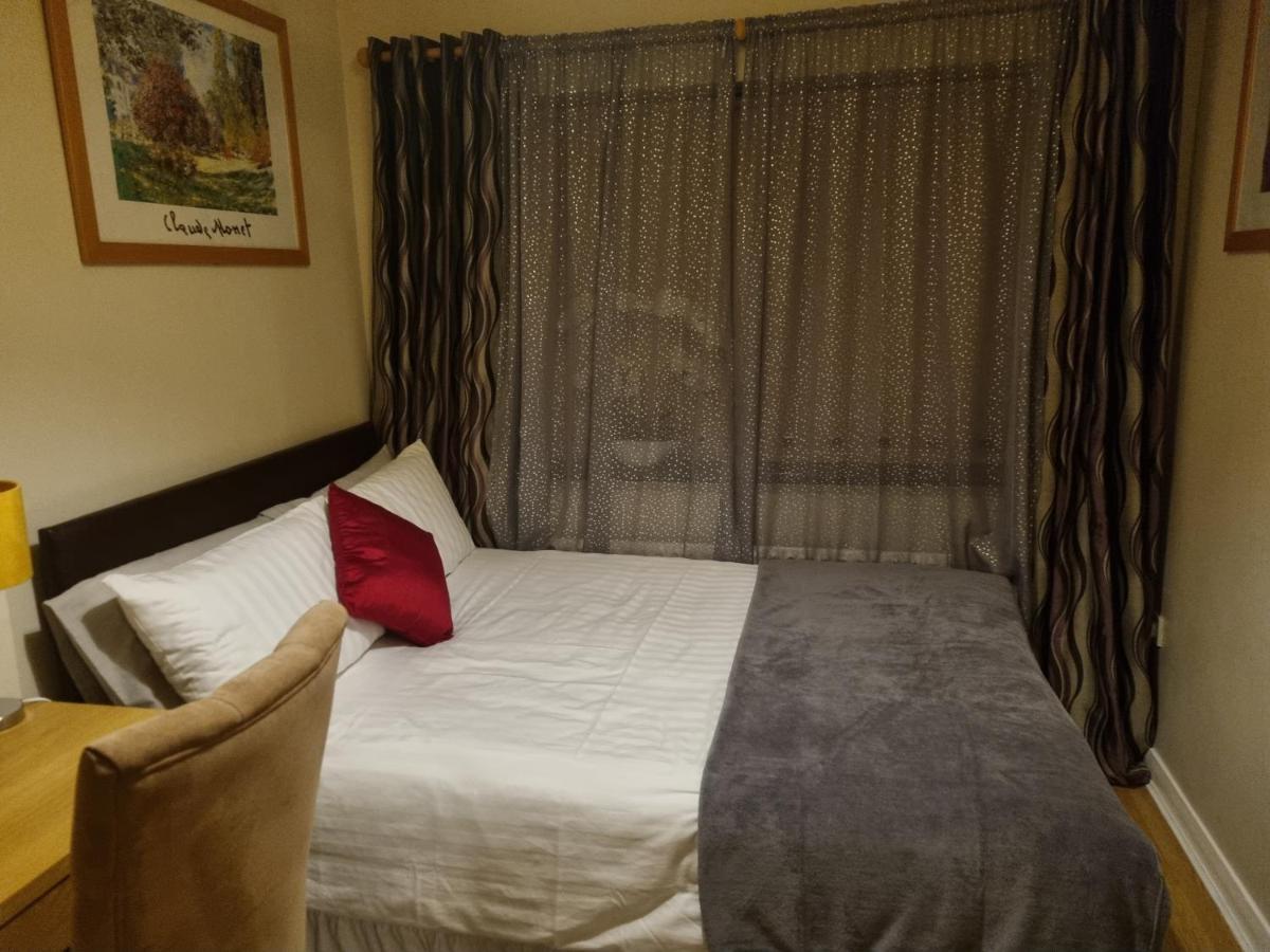 Brooks Homestay Дандолк Экстерьер фото