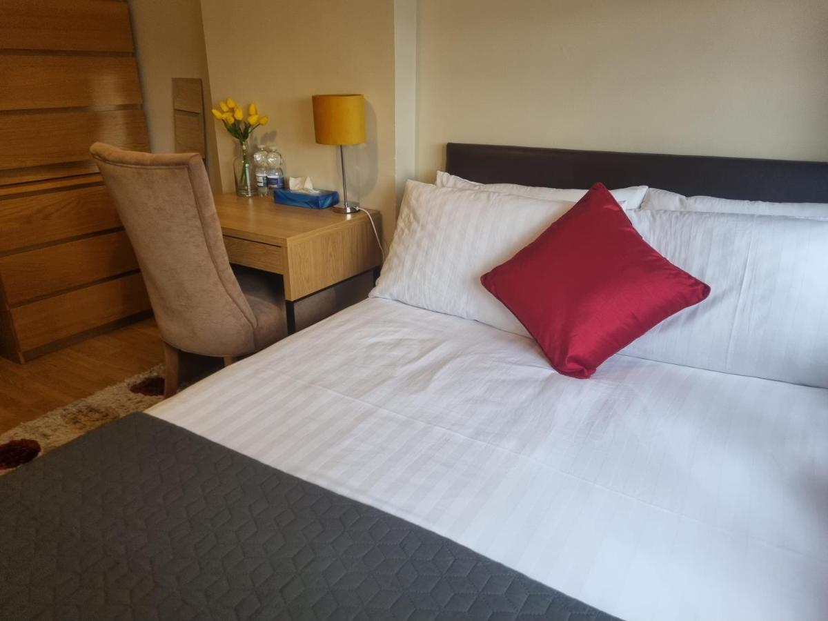 Brooks Homestay Дандолк Экстерьер фото